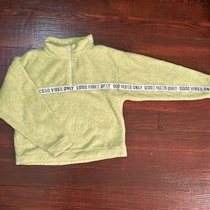 Super cozy green sweatshirt